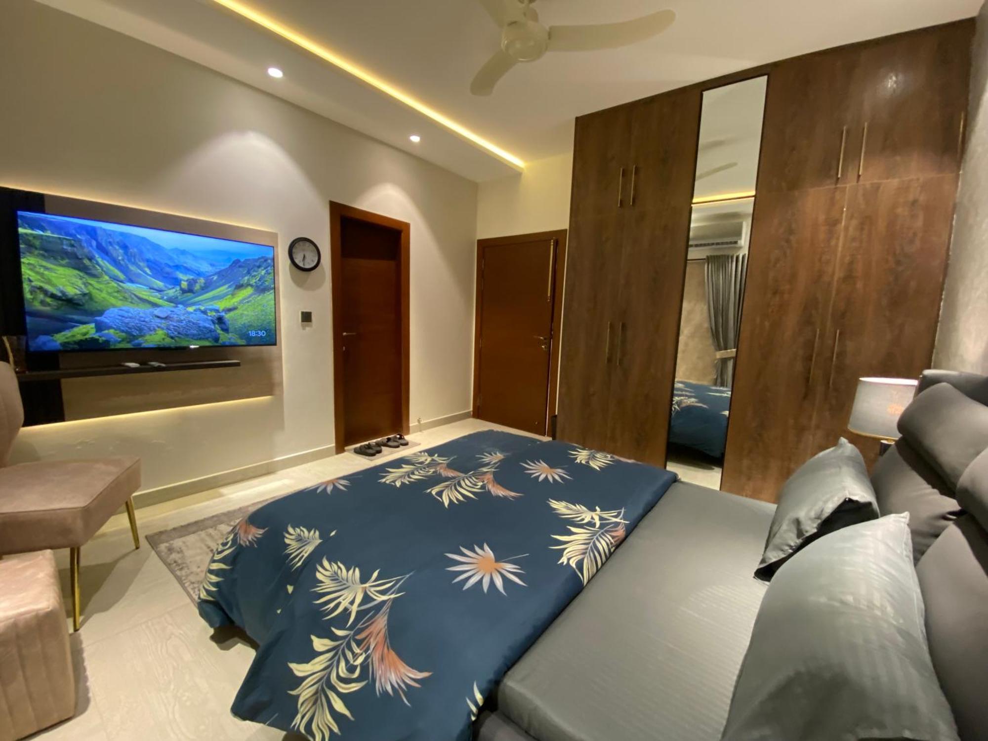 Firefly Retreat-Your Home Away From Home Rawalpindi Ngoại thất bức ảnh