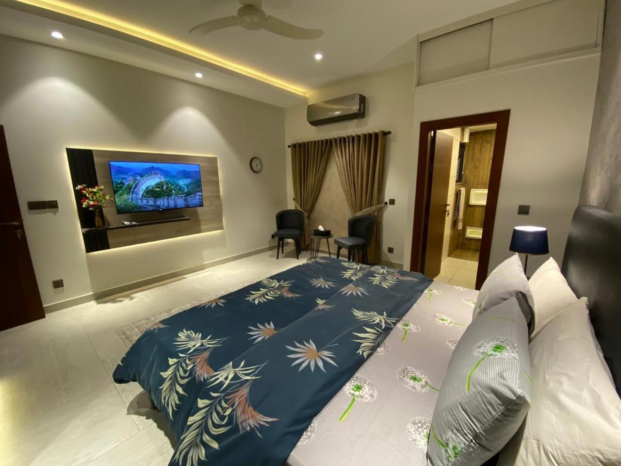 Firefly Retreat-Your Home Away From Home Rawalpindi Ngoại thất bức ảnh