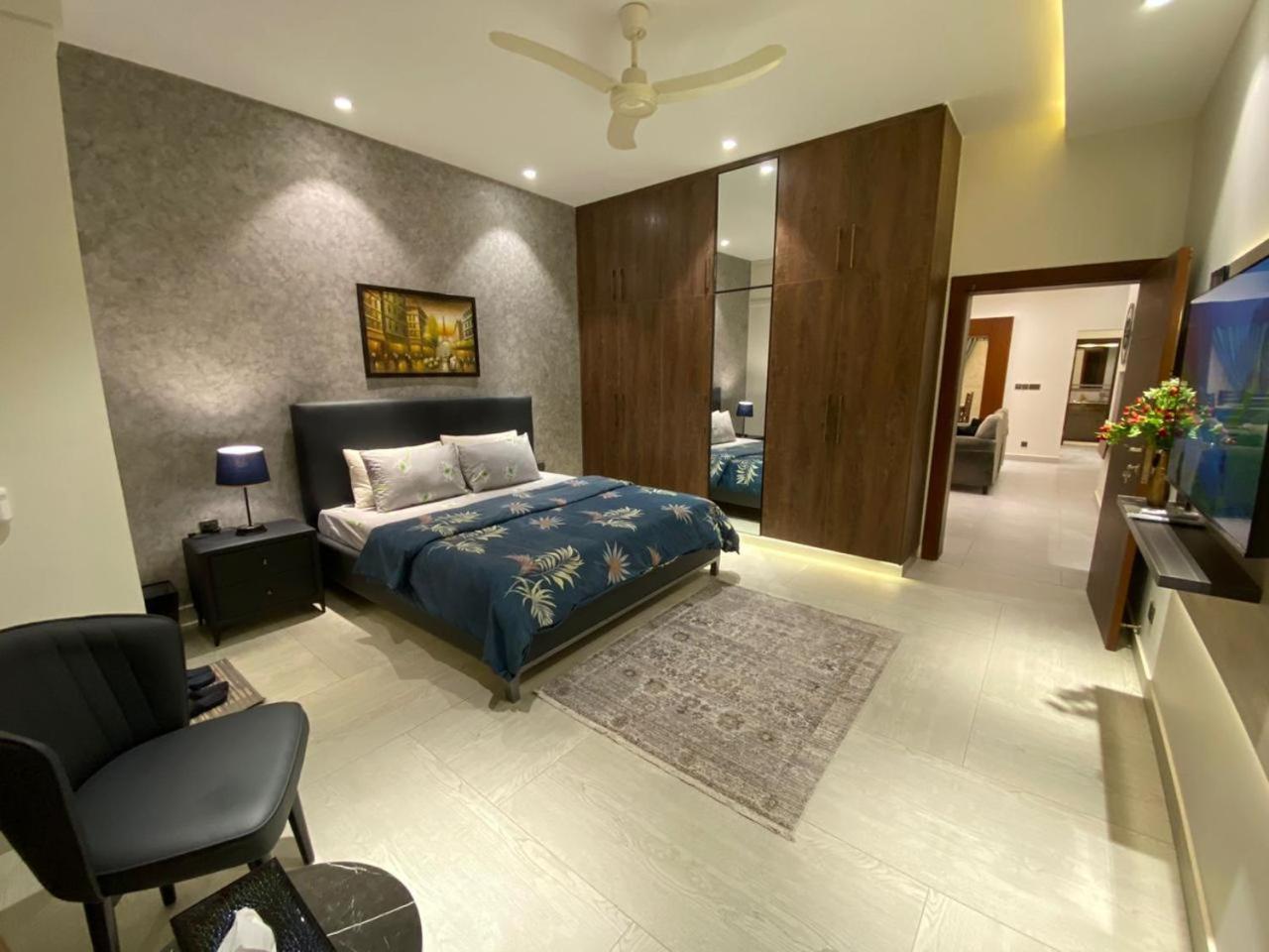 Firefly Retreat-Your Home Away From Home Rawalpindi Ngoại thất bức ảnh